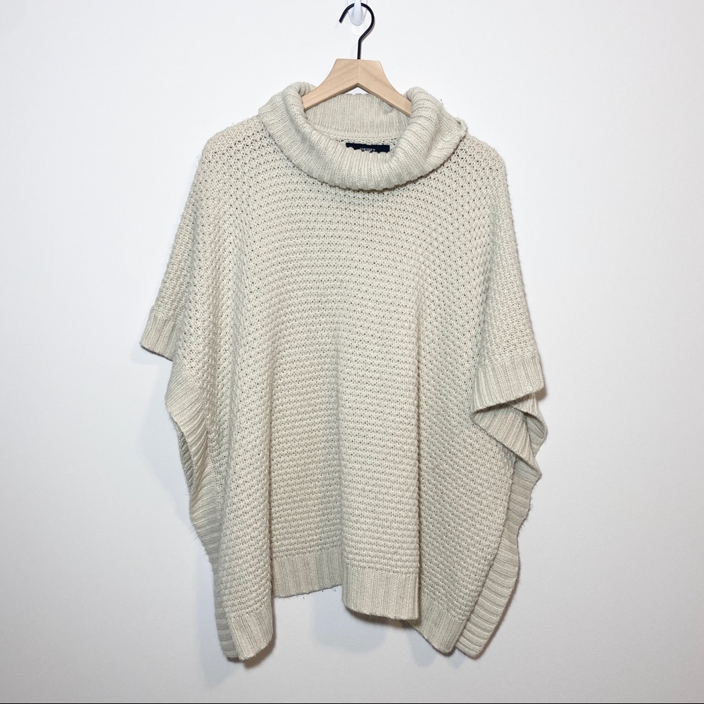 Forever 21 Knit Poncho Sweater One Size